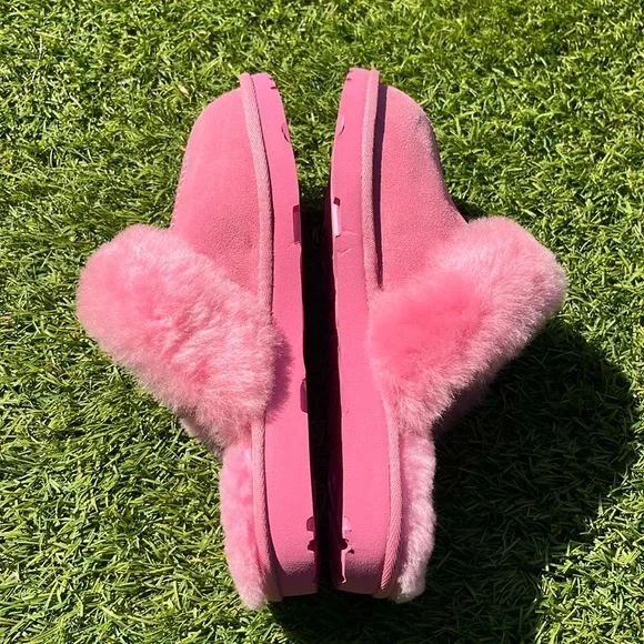 NWT UGG Scuff Cozy Slipper - Picture 5 of 9